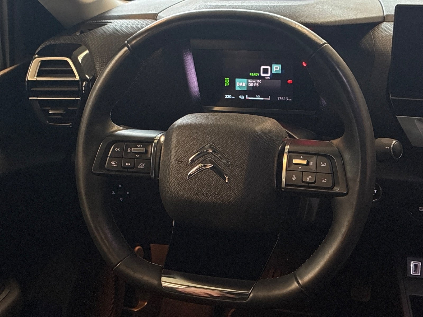 Grå Citroën ë-C4 fra 2023