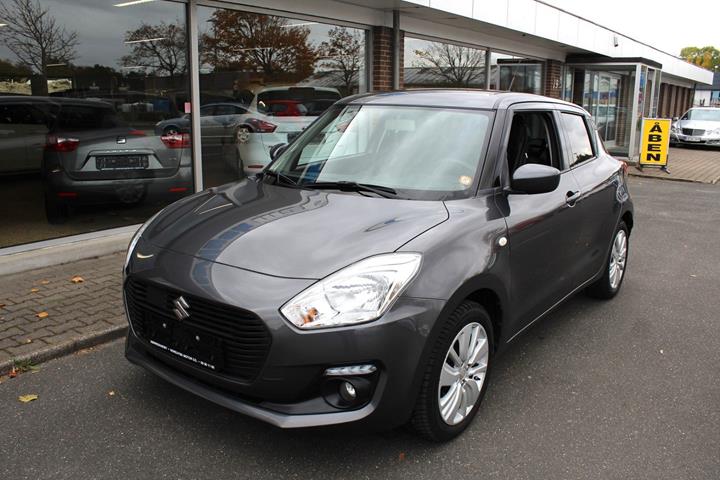 Grå Suzuki Swift fra 2020