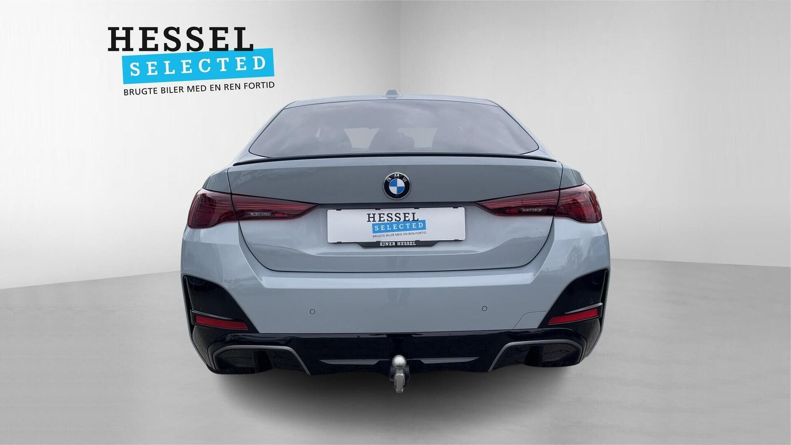Grå BMW i4 fra 2026