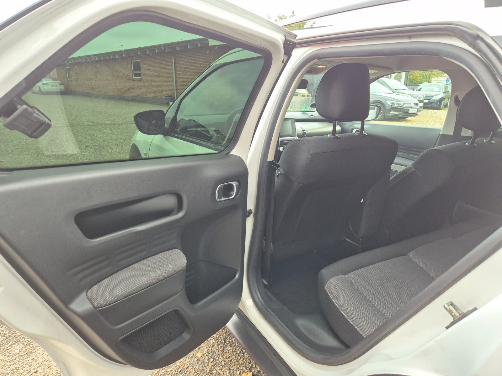 Grøn Citroën C4 Cactus fra 2016