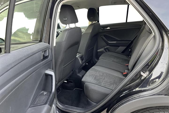 Sort VW T-Roc fra 2023