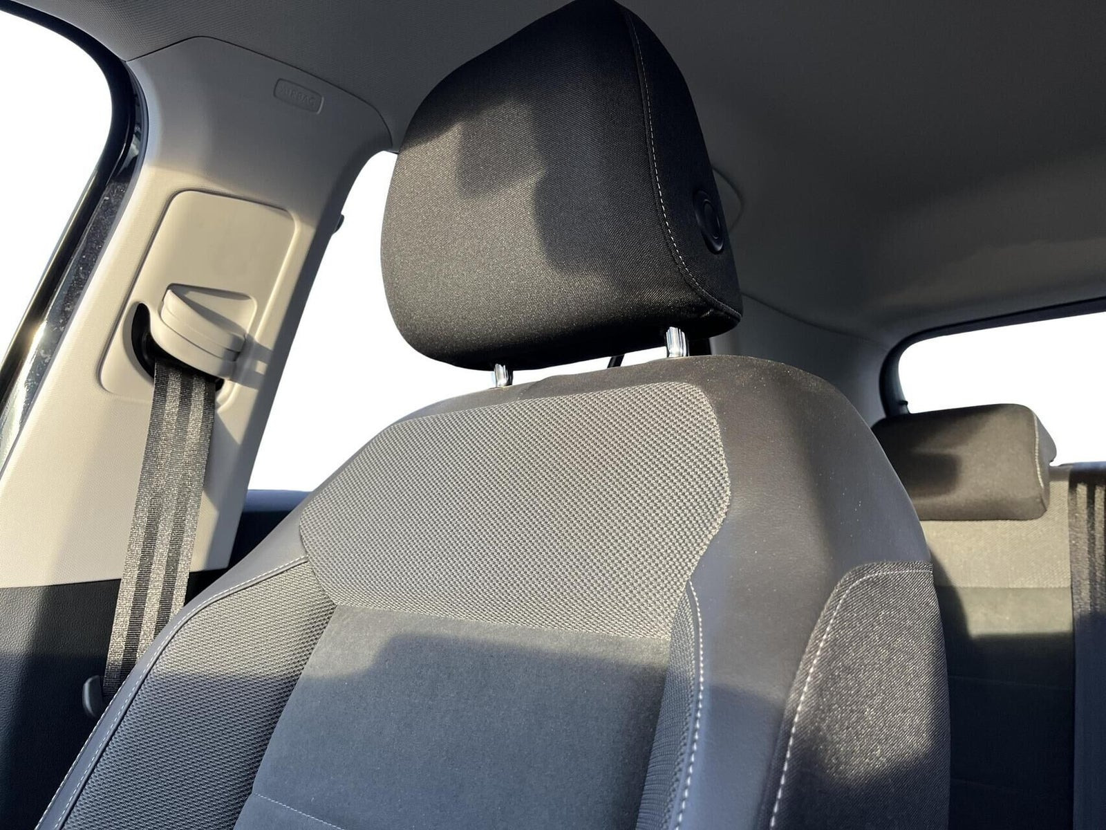 Sort VW T-Roc fra 2023