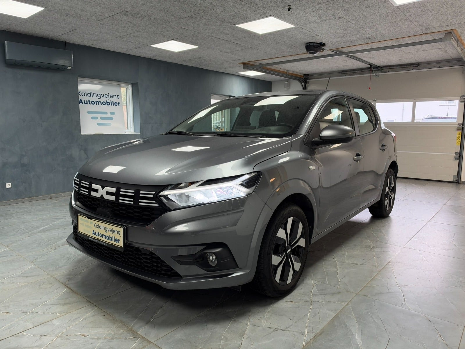 undefined Dacia Sandero fra 2024
