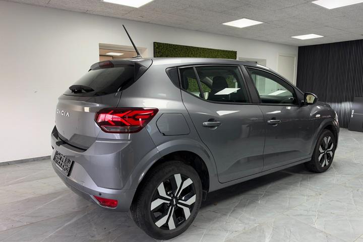 undefined Dacia Sandero fra 2024