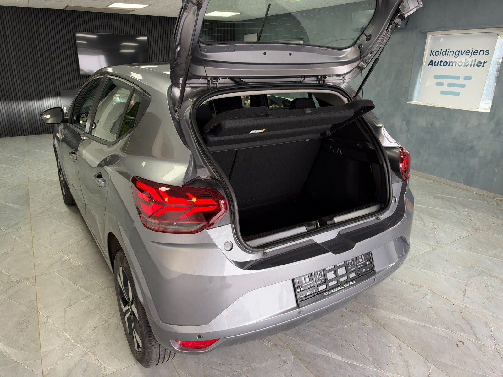 undefined Dacia Sandero fra 2024
