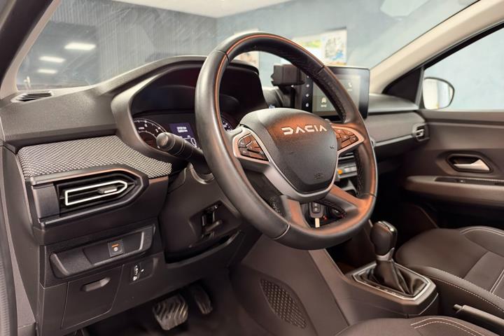 undefined Dacia Sandero fra 2024