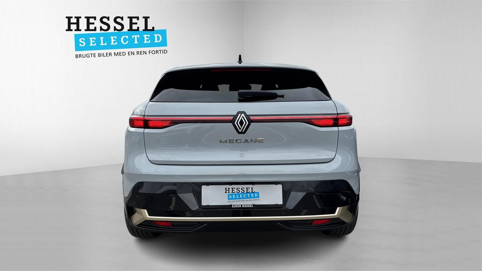 Grå Renault Megane E-Tech fra 2023