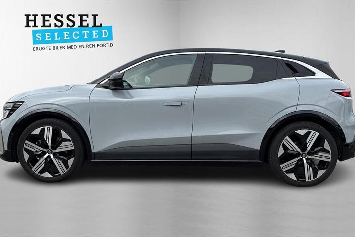 Grå Renault Megane E-Tech fra 2023