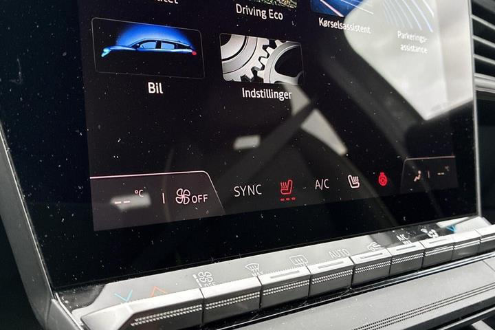 Grå Renault Megane E-Tech fra 2023