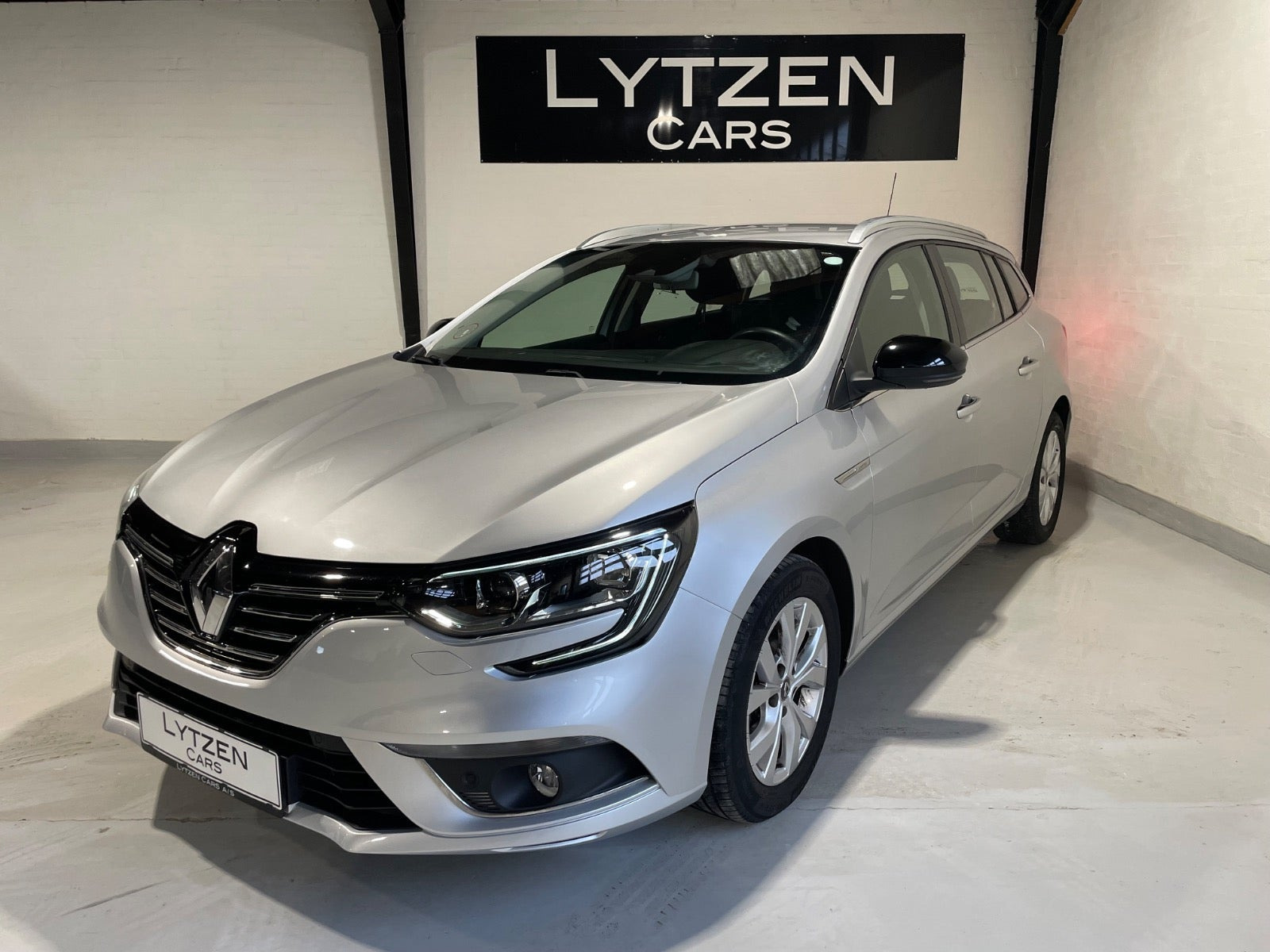 Renault Megane IV 1,3 TCe 140 Limited Sport Tourer
