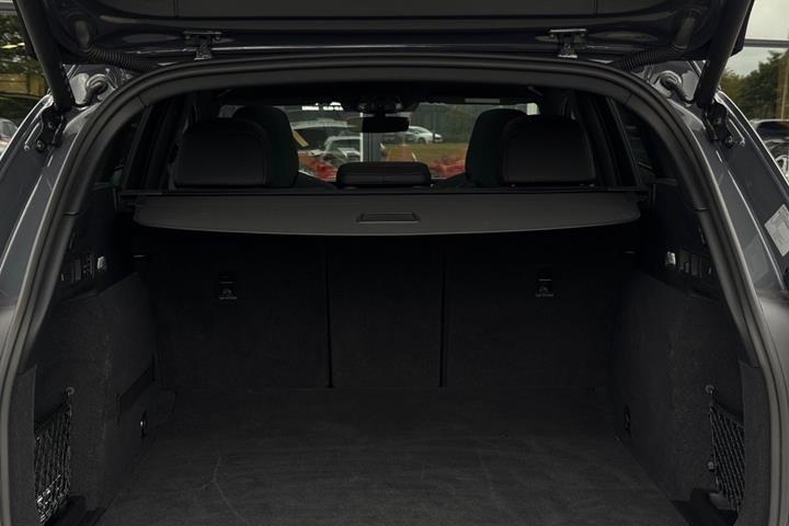 undefined Audi Q6 e-tron fra 2025