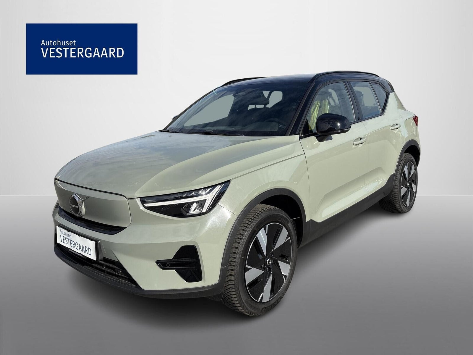 Volvo XC40 ReCharge Extended Range Plus