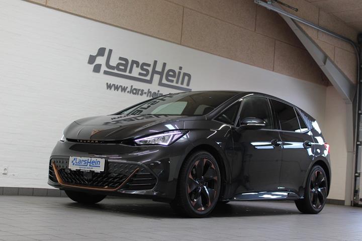 Grå Cupra Born fra 2024