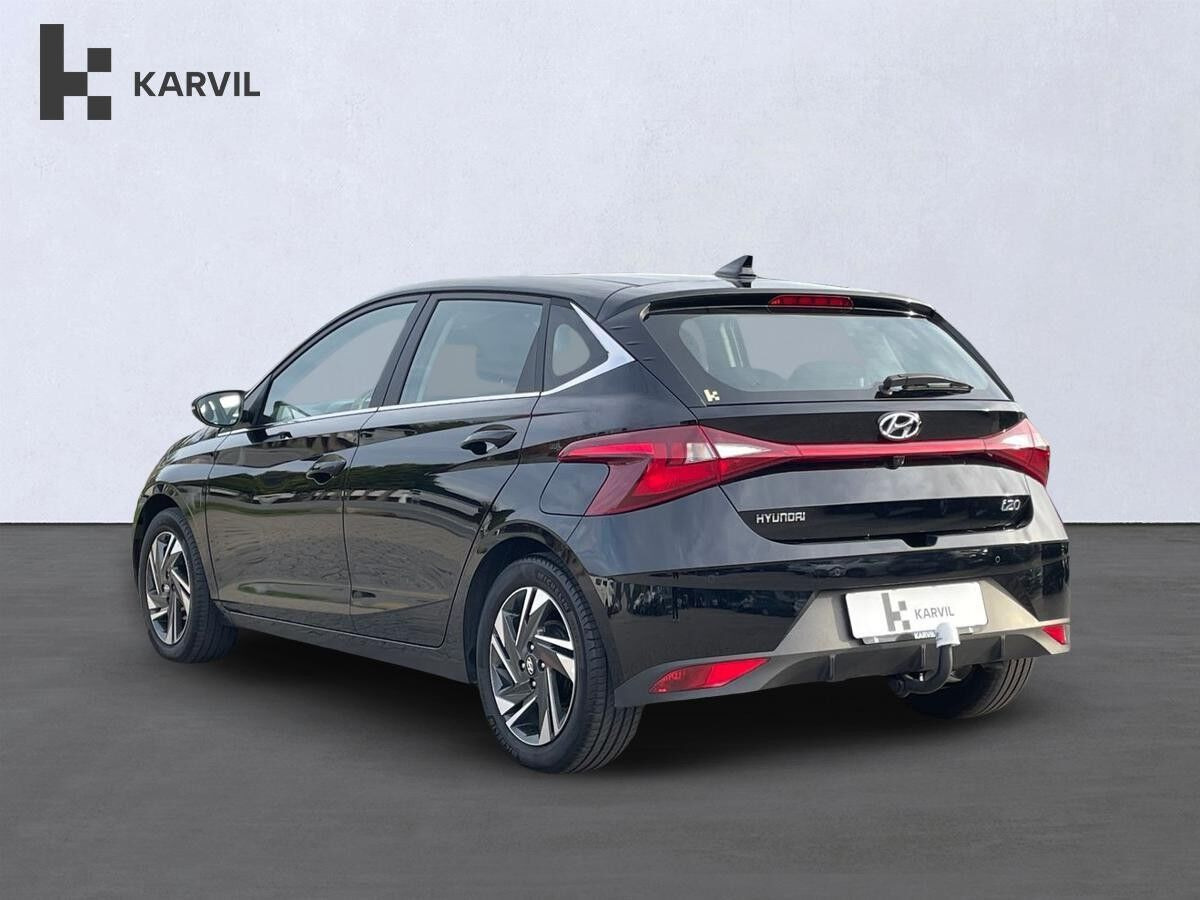 Sort Hyundai i20 fra 2023
