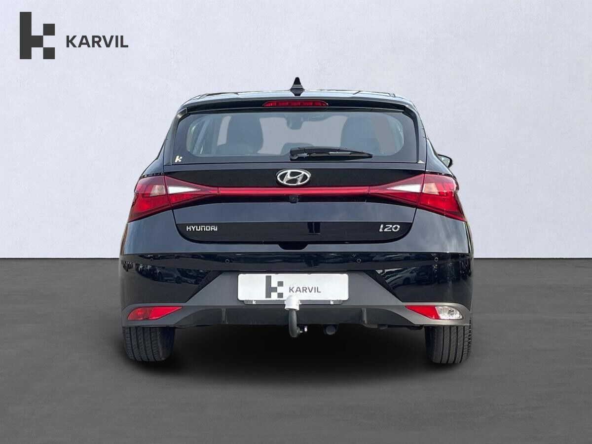 Sort Hyundai i20 fra 2023