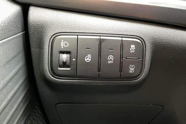 Sort Hyundai i20 fra 2023