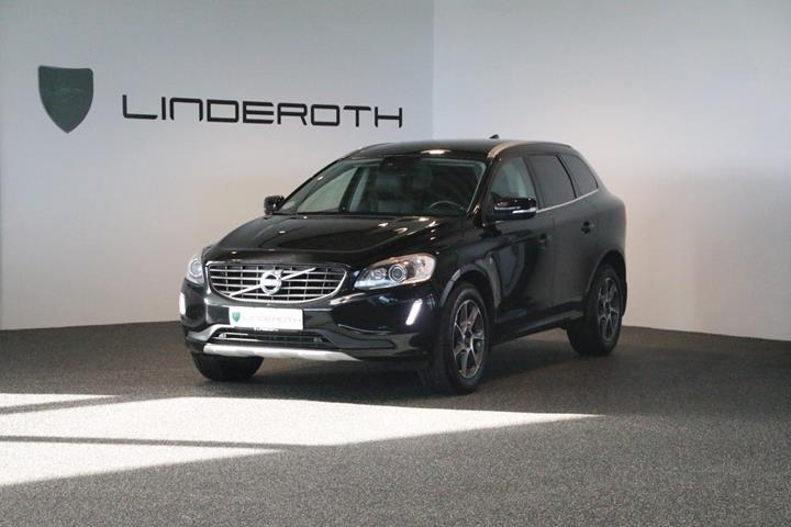 Sort Volvo XC60 fra 2016 set udefra