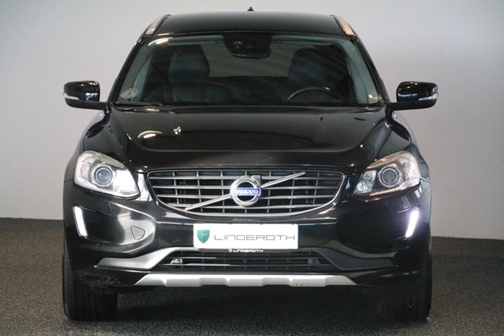 Sort Volvo XC60 fra 2016