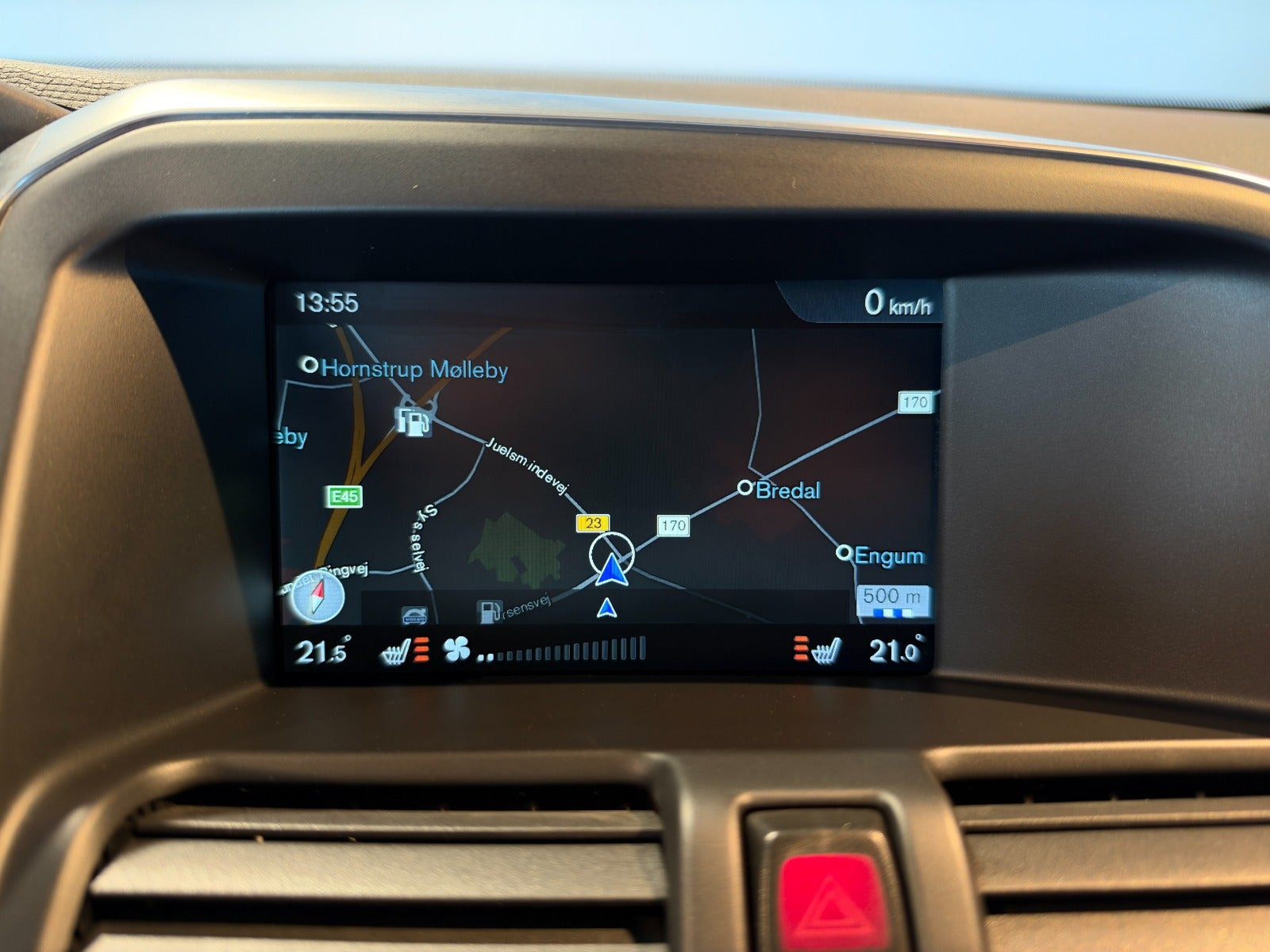Sort Volvo XC60 fra 2016