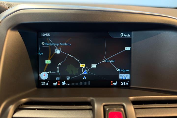 Sort Volvo XC60 fra 2016