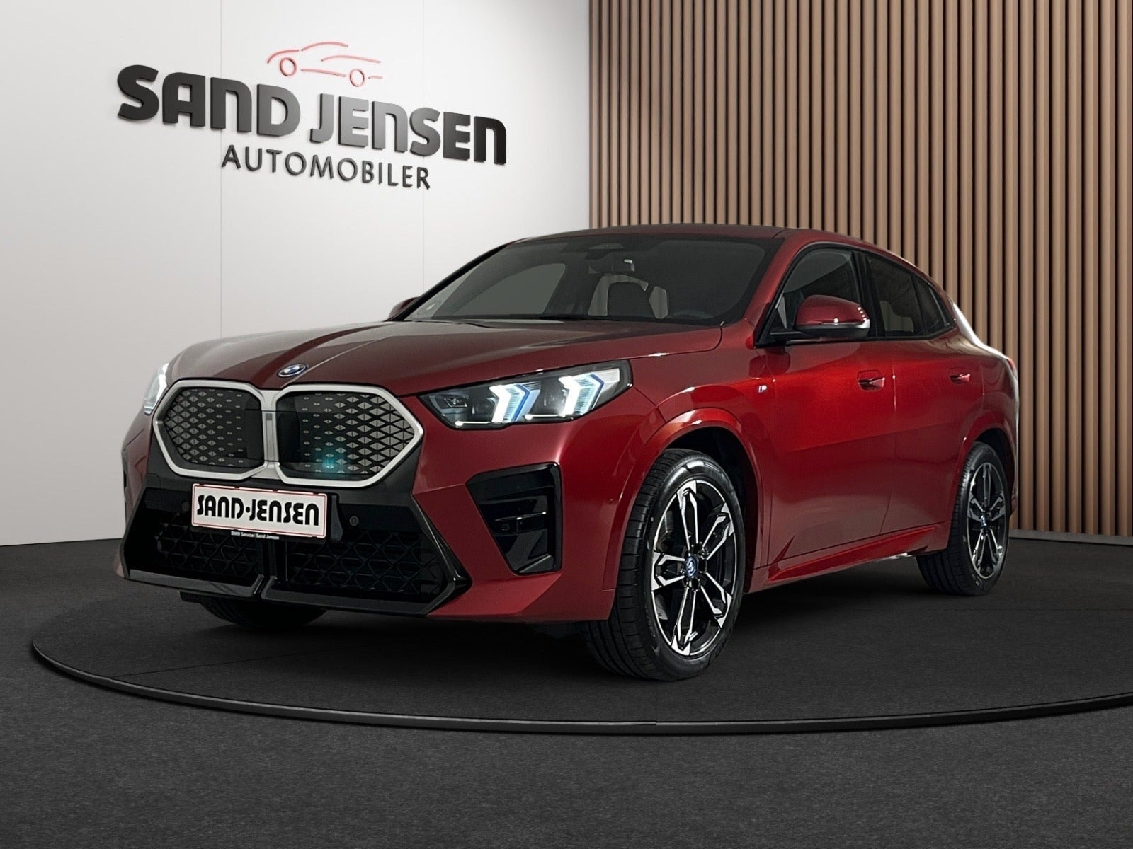 BMW iX2 xDrive30 M-Sport Premium