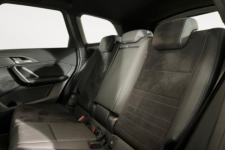 Sort BMW iX1 fra 2024
