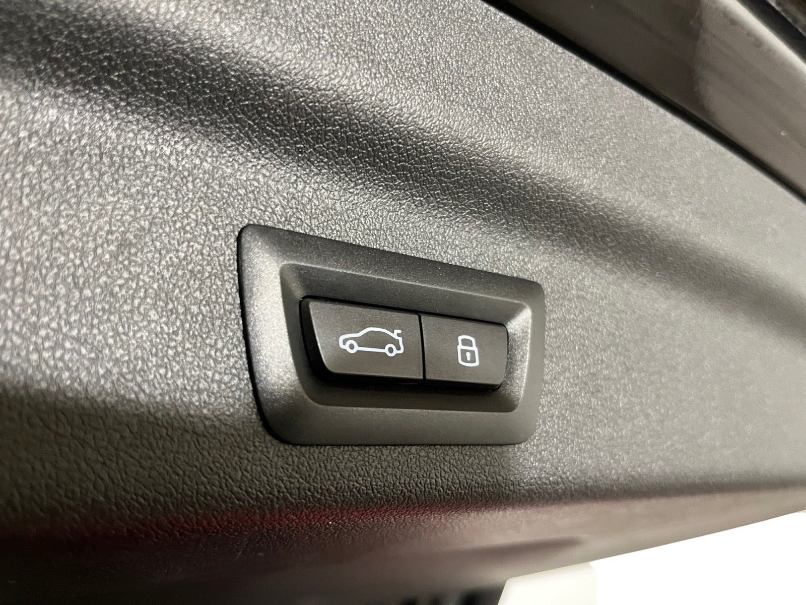 Sort BMW iX1 fra 2024