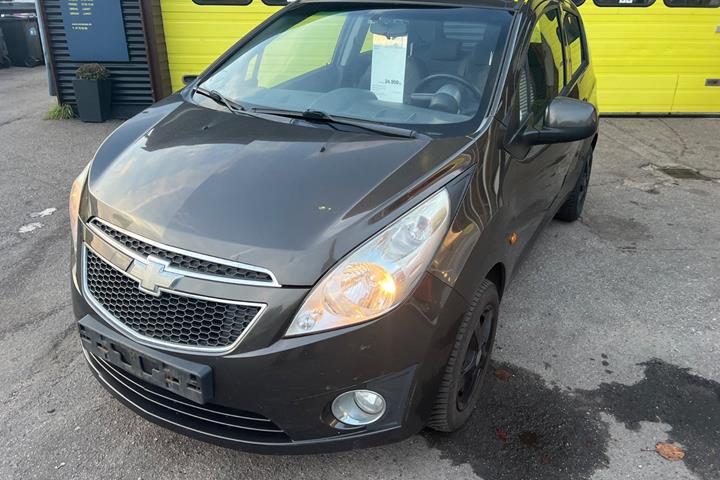 Brun Chevrolet Spark fra 2012