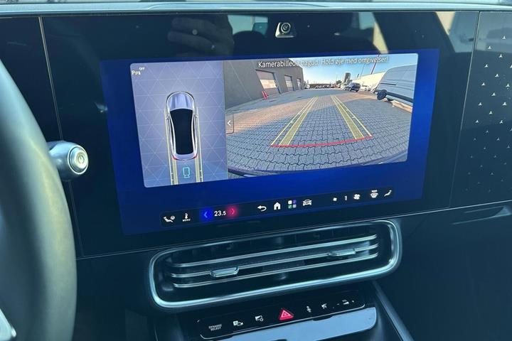 Sort Mercedes CLA250+ fra 2025