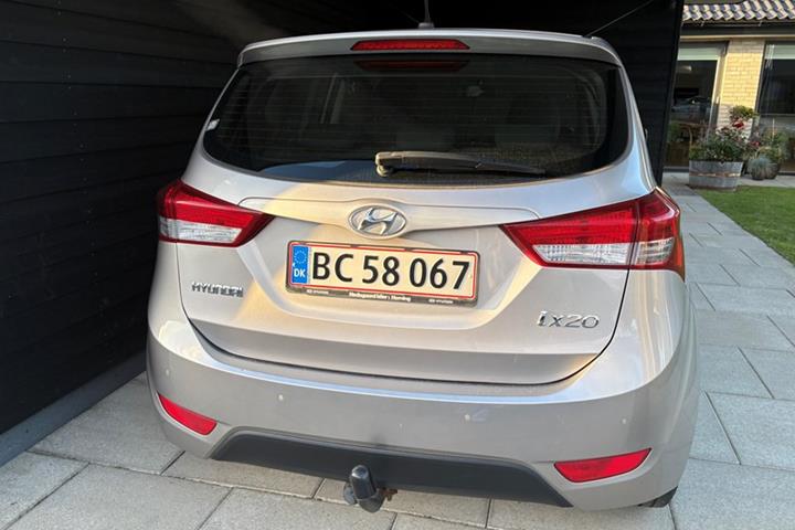 undefined Hyundai ix20 fra 2016