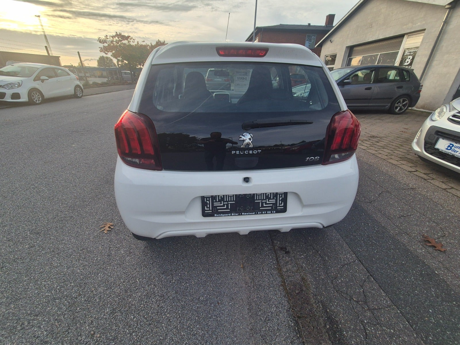 Hvid Peugeot 108 fra 2016