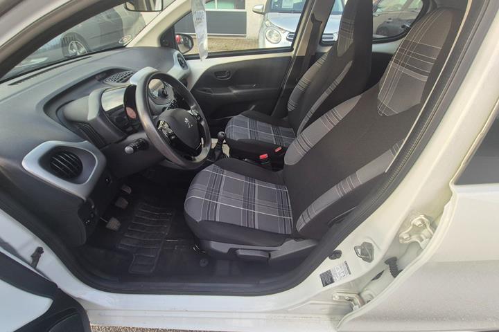 Hvid Peugeot 108 fra 2016
