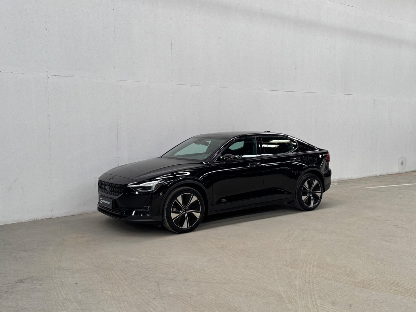 Sort Polestar 2 fra 2023