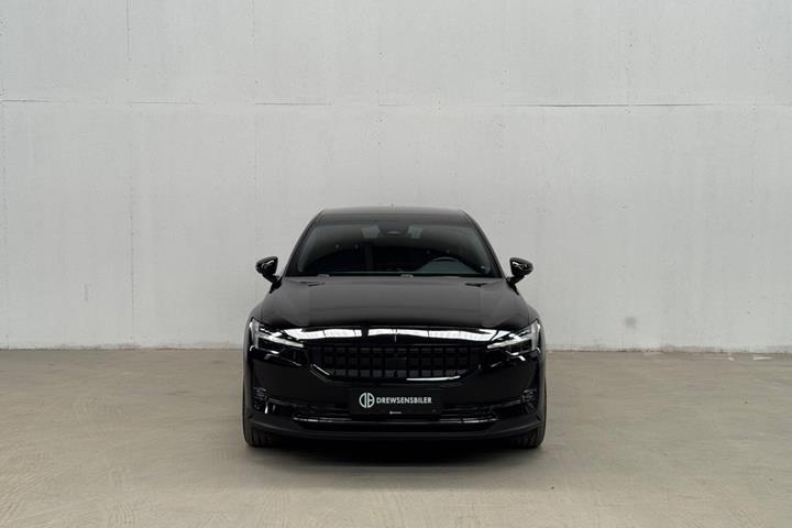 Sort Polestar 2 fra 2023