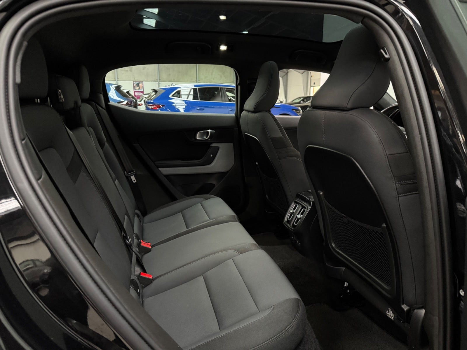 Sort Polestar 2 fra 2023