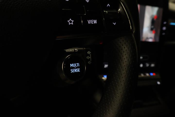 Grå Renault Megane E-Tech fra 2022