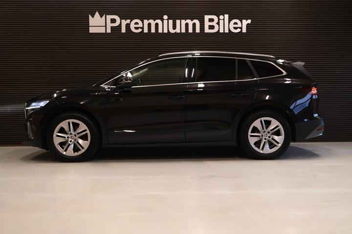 Sort Skoda Enyaq fra 2023