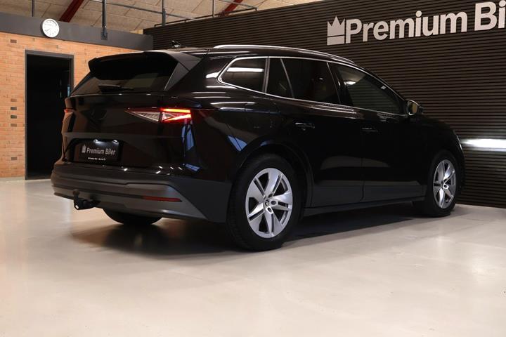 Sort Skoda Enyaq fra 2023