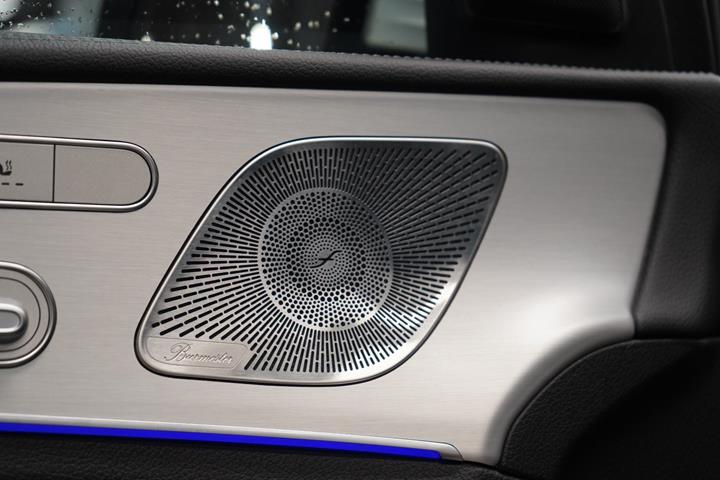 Hvid Mercedes GLE350 de fra 2022