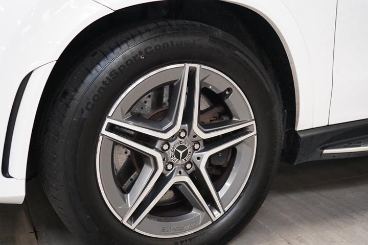 Hvid Mercedes GLE350 de fra 2022