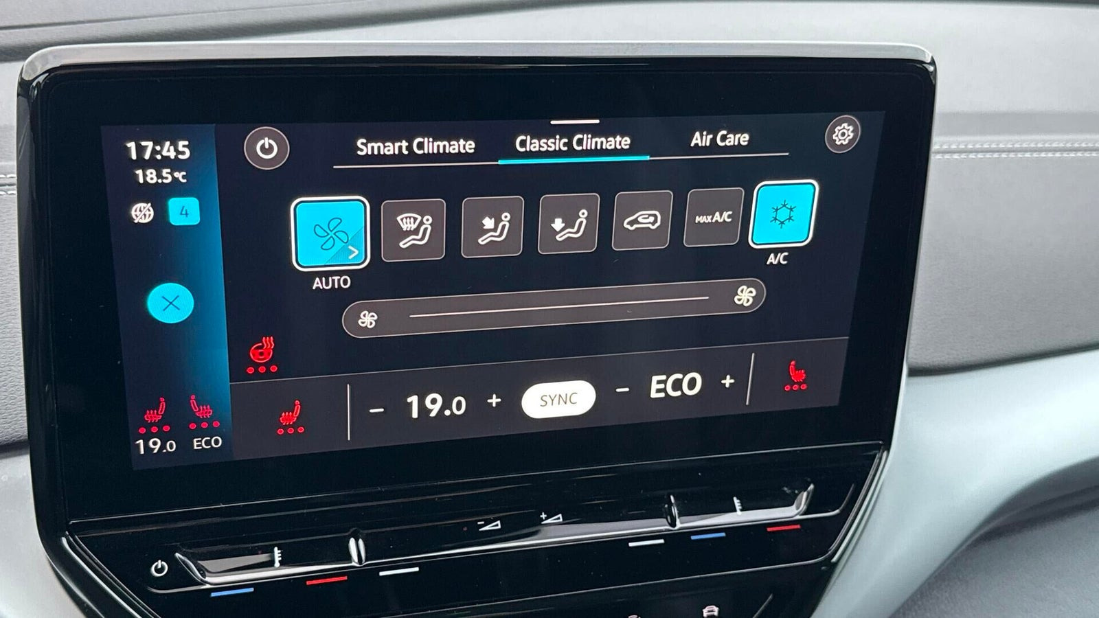 Sølv VW ID.4 fra 2023