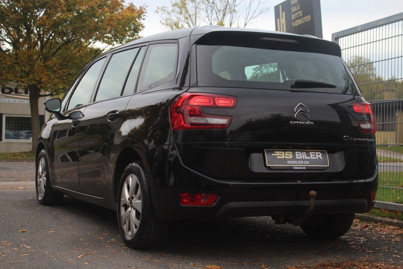Sort Citroën Grand C4 SpaceTourer fra 2019