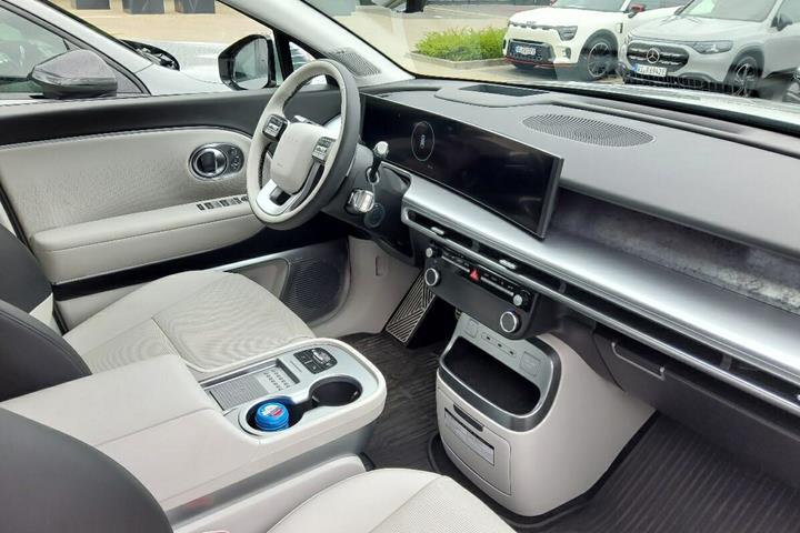 Brun Hyundai Ioniq 9 fra 2026