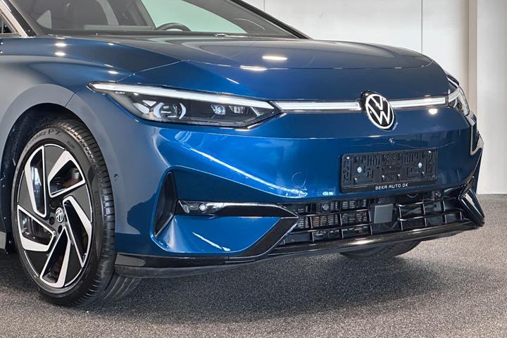 Blå VW ID.7 fra 2024