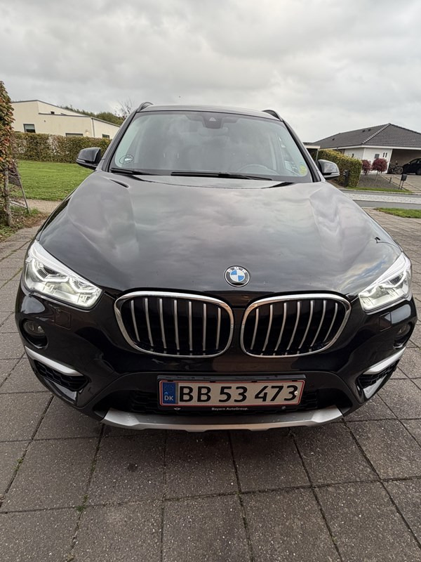 BMW X1 20i SUV sDrive Steptronic