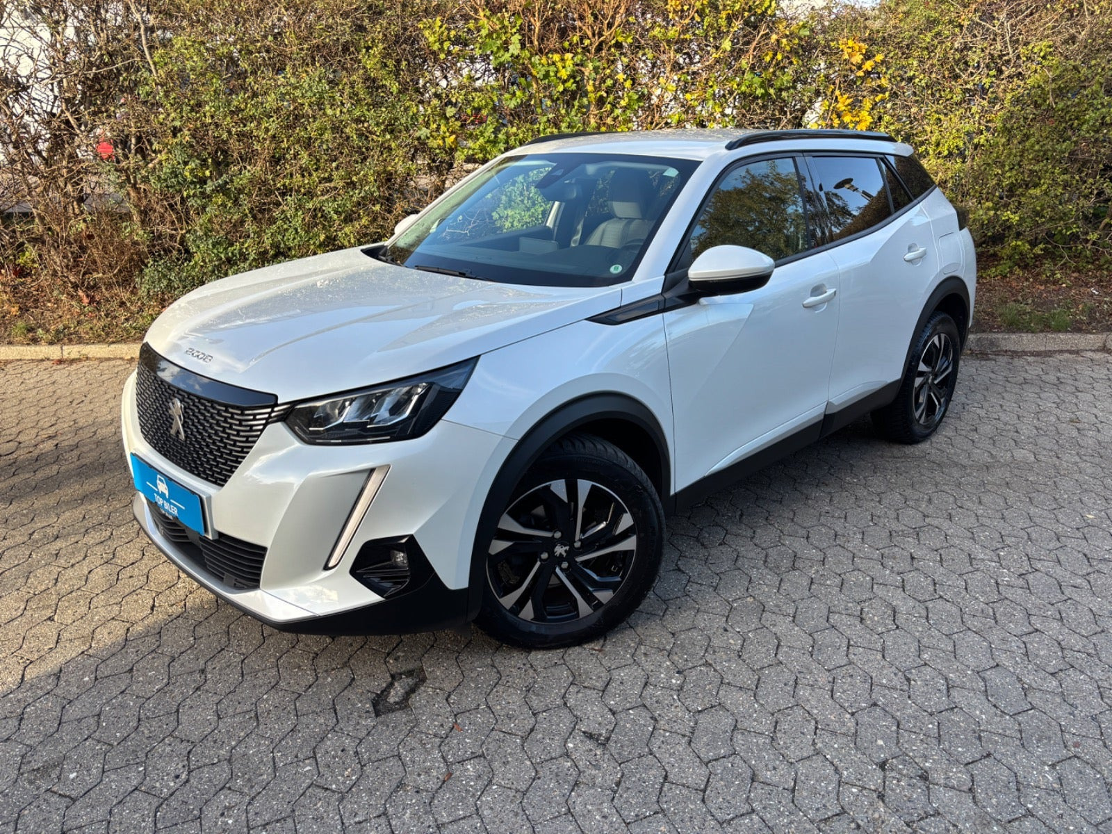 Peugeot 2008 1,2 PureTech 130 Sportium EAT8