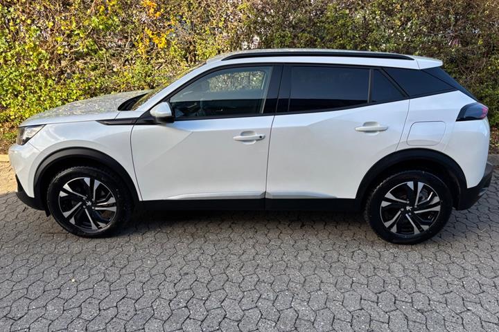 undefined Peugeot 2008 fra 2021