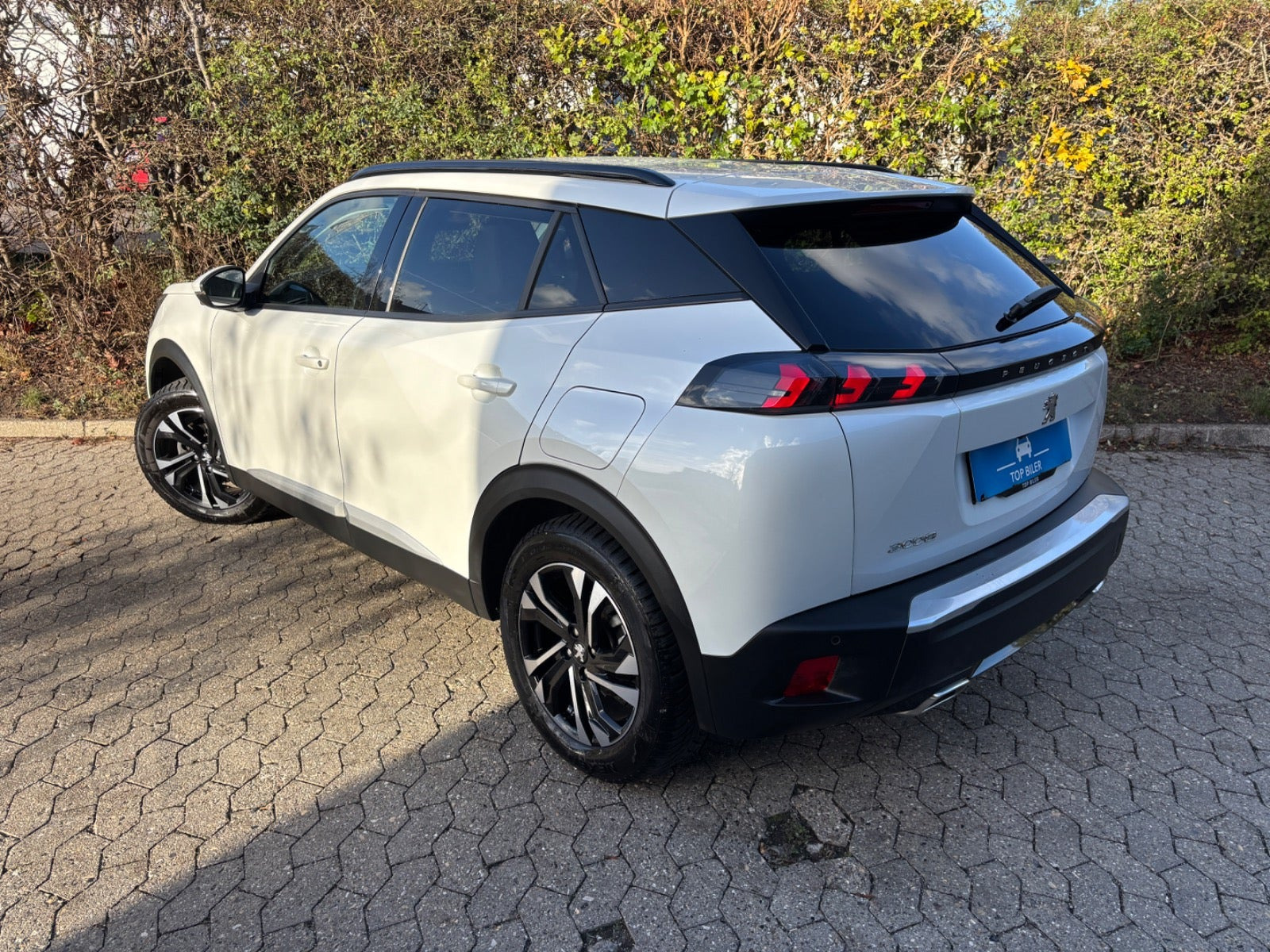 undefined Peugeot 2008 fra 2021
