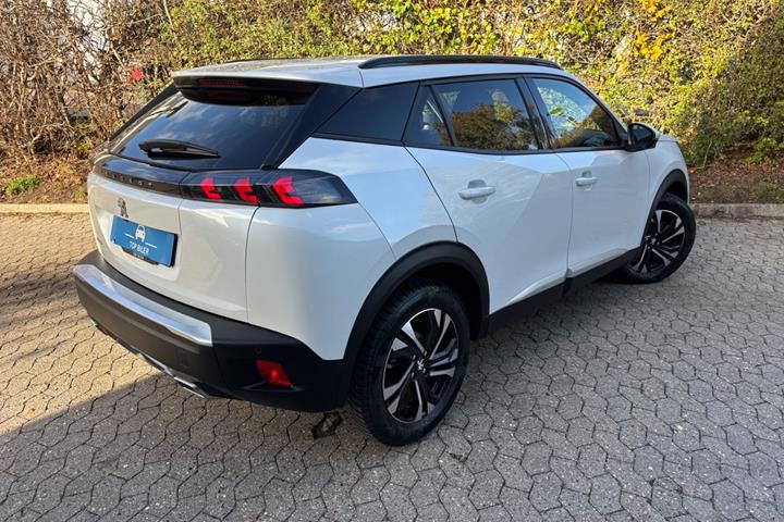 undefined Peugeot 2008 fra 2021