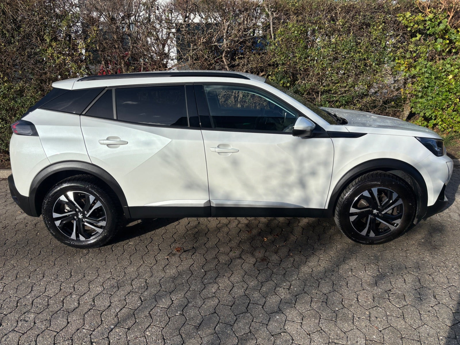 undefined Peugeot 2008 fra 2021